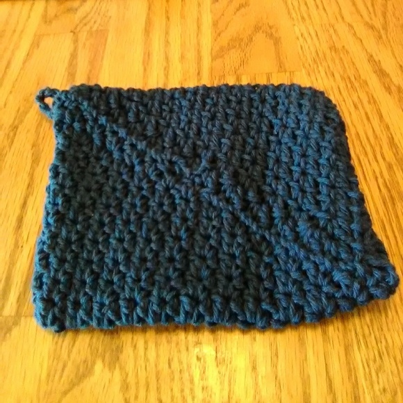 Crocheted Cotton Potholder - Picture 1 of 4